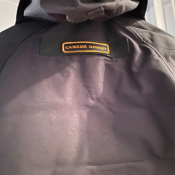 Authentic Canada Goose Rundle Bomber Jacket - Picture 3 of 8